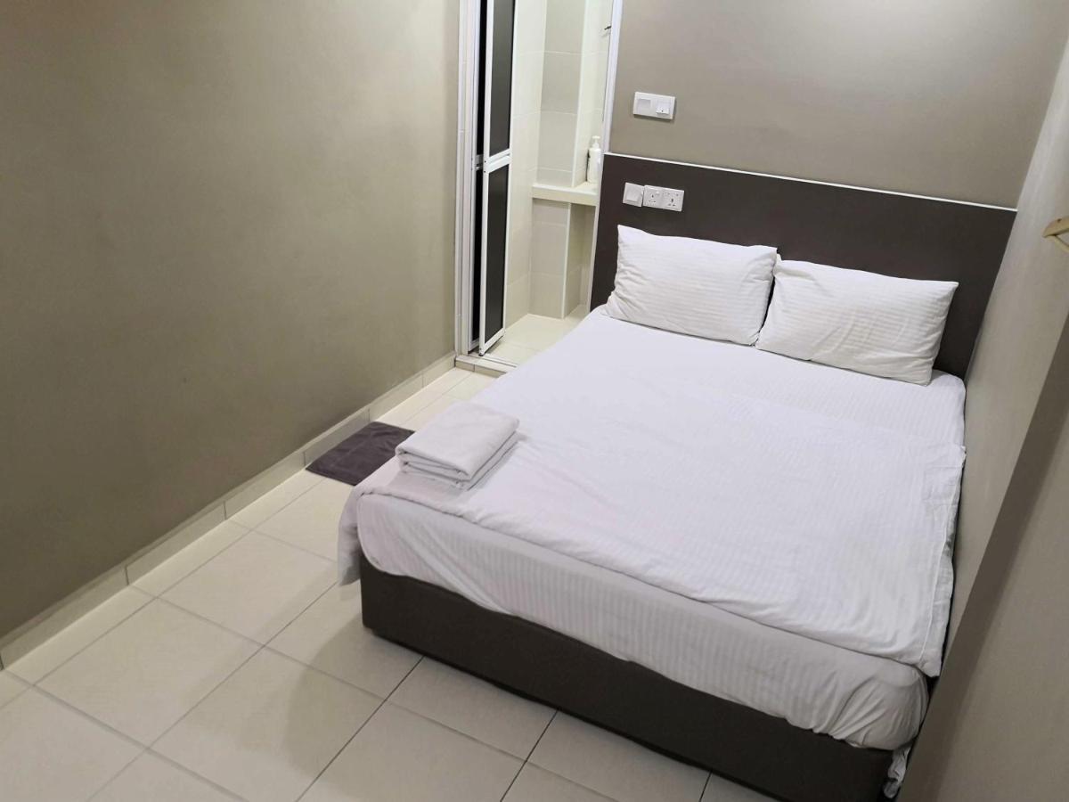 Tropika Garden Hotel Kulai Johor Bahru Dış mekan fotoğraf