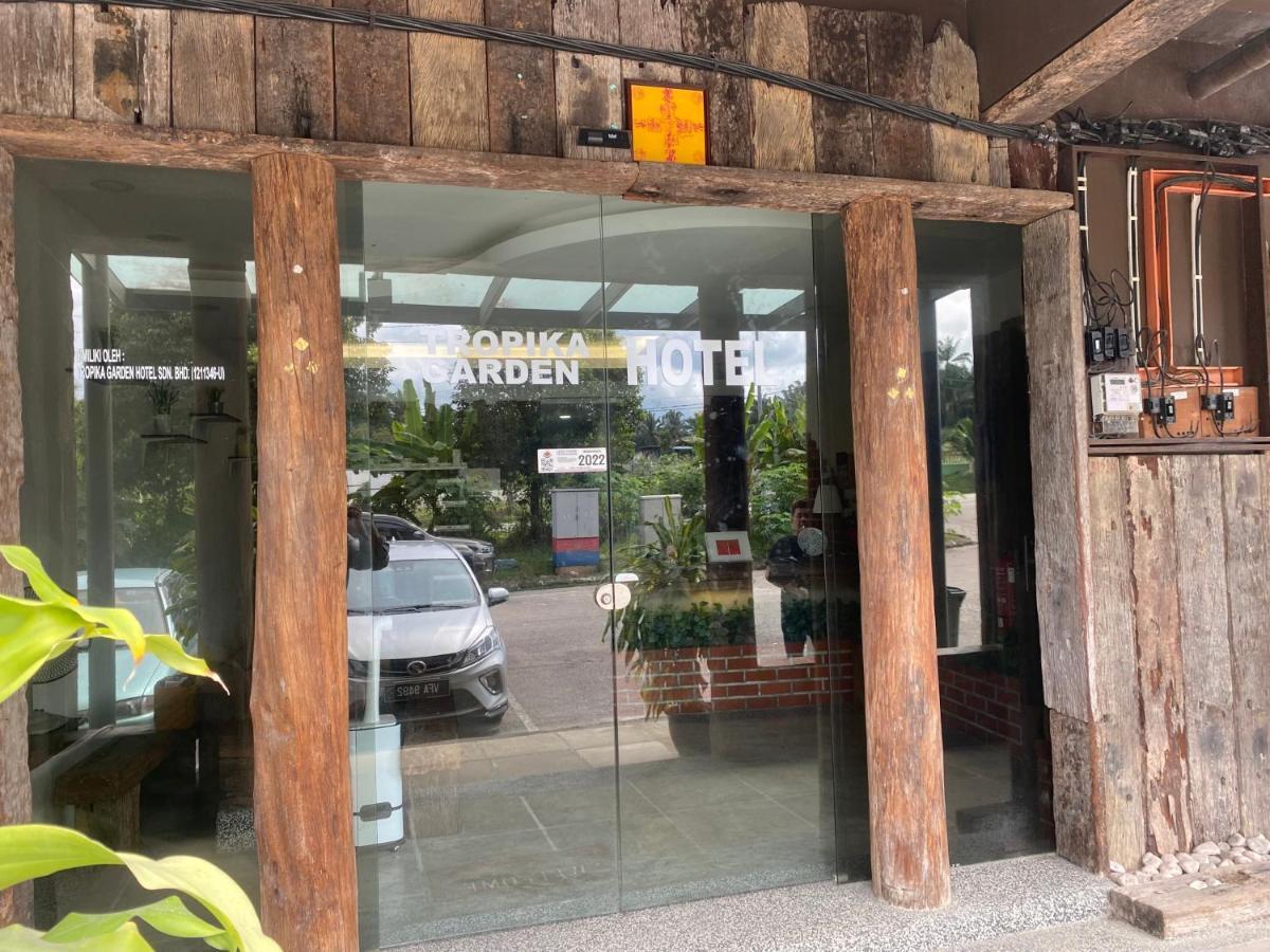 Tropika Garden Hotel Kulai Johor Bahru Dış mekan fotoğraf