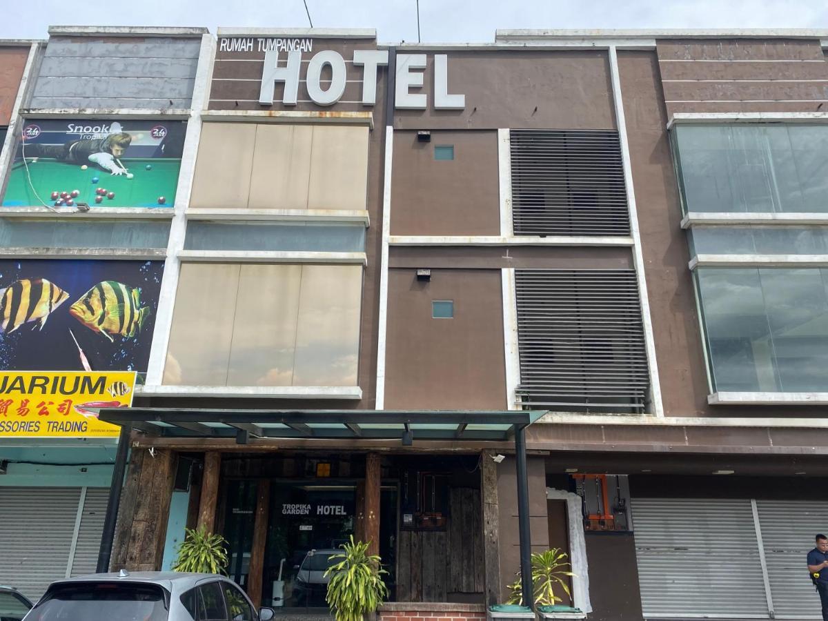 Tropika Garden Hotel Kulai Johor Bahru Dış mekan fotoğraf